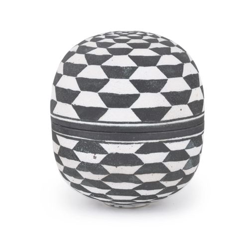 A black and white stoneware lidded box made by Beate Anderson in 1995 sold at auction by Maak Contemporary Ceramics