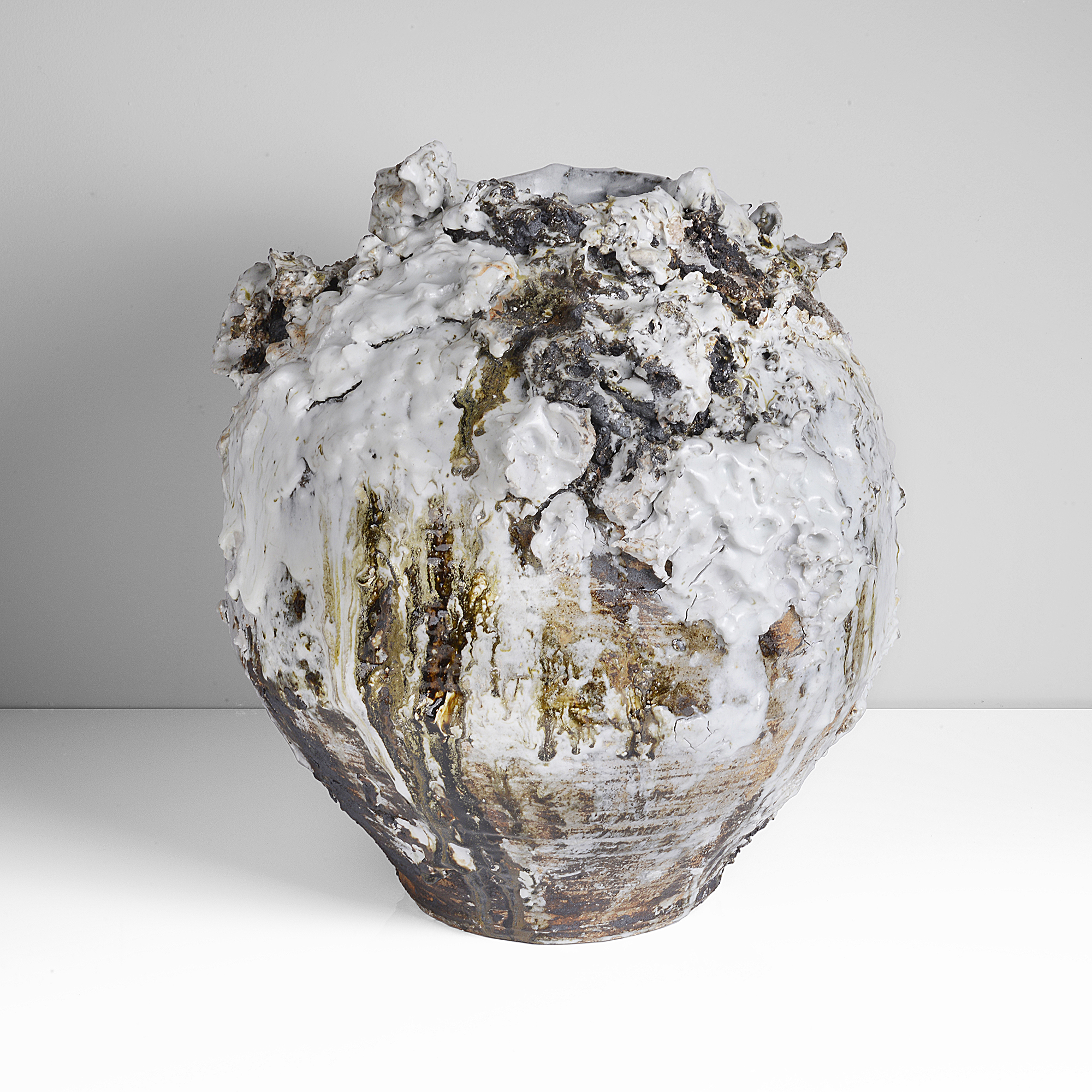 Ceramic artwork from Maak collection