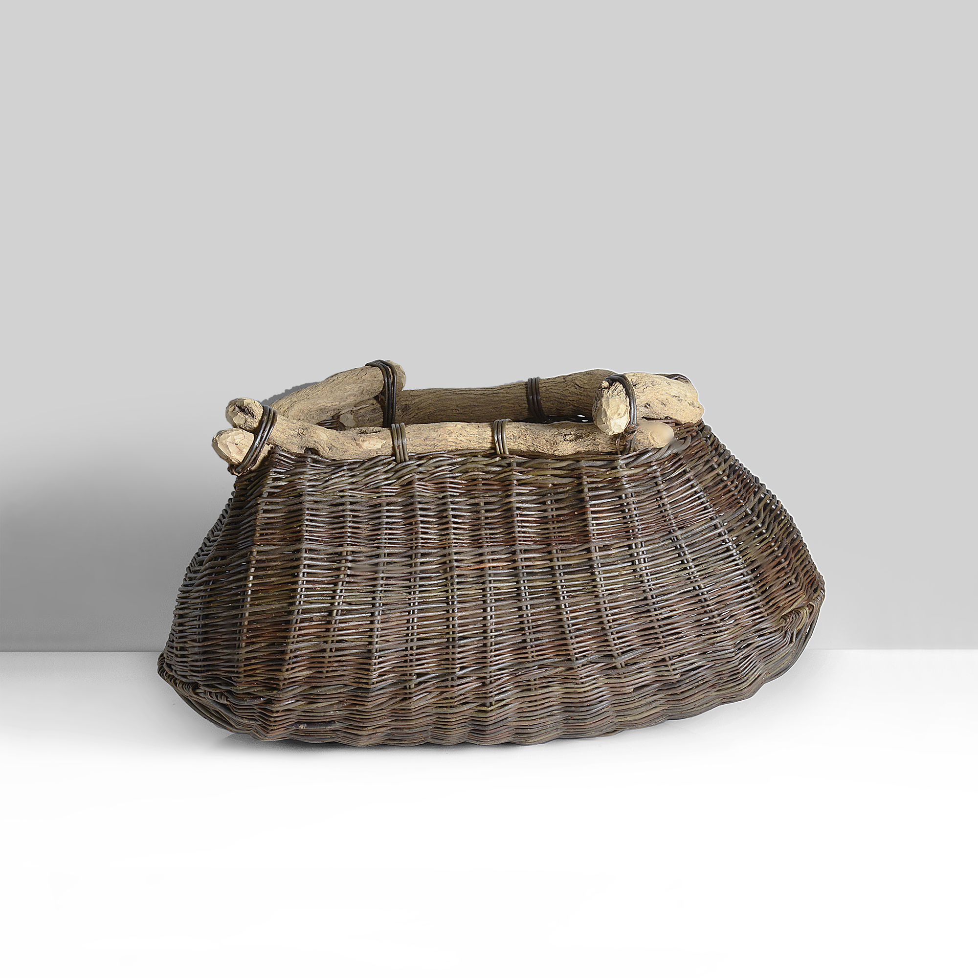 Craft artwork at Maak auction