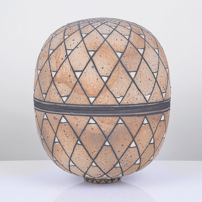 Ceramic artwork from Maak collection