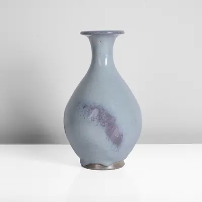 Charles Vyse, Vase 1931
