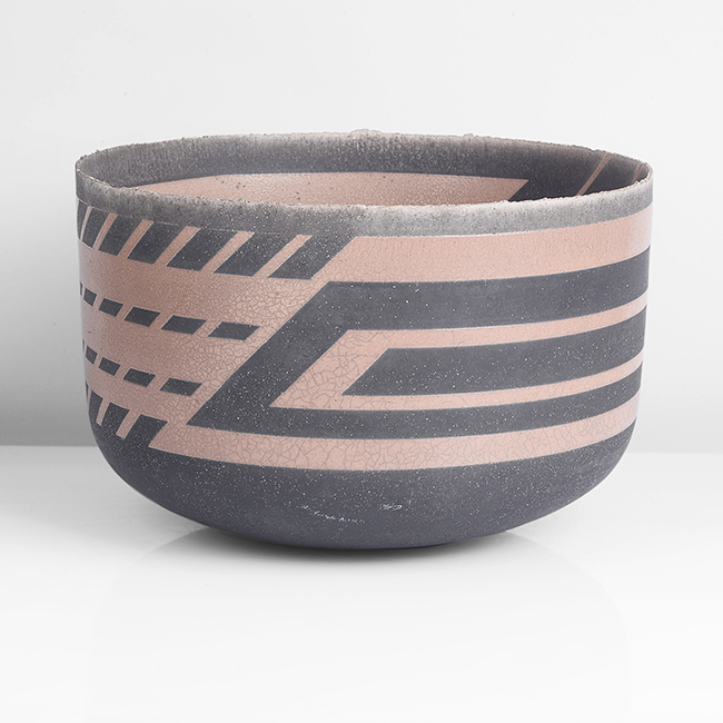 An earthenware bowl made by Martin Smith in circa 1978 sold at auction by Maak